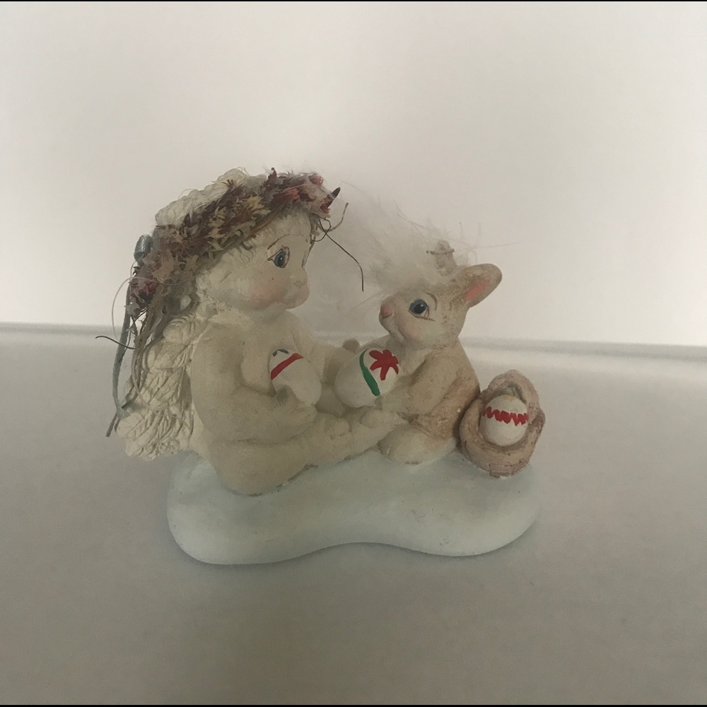 Dreamsciles "Easter morning" ceramic figure